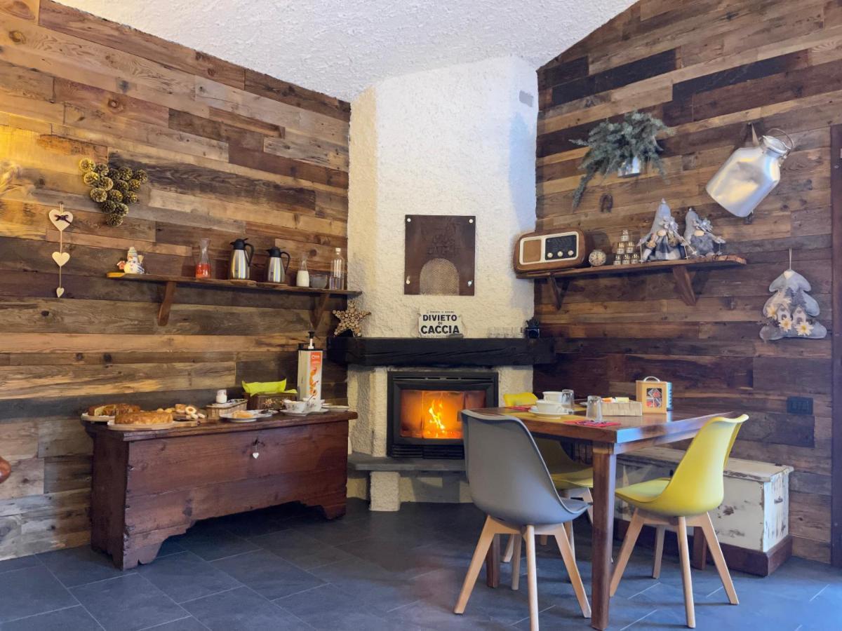 كارونا Bed And Breakfast Campo Base المظهر الخارجي الصورة