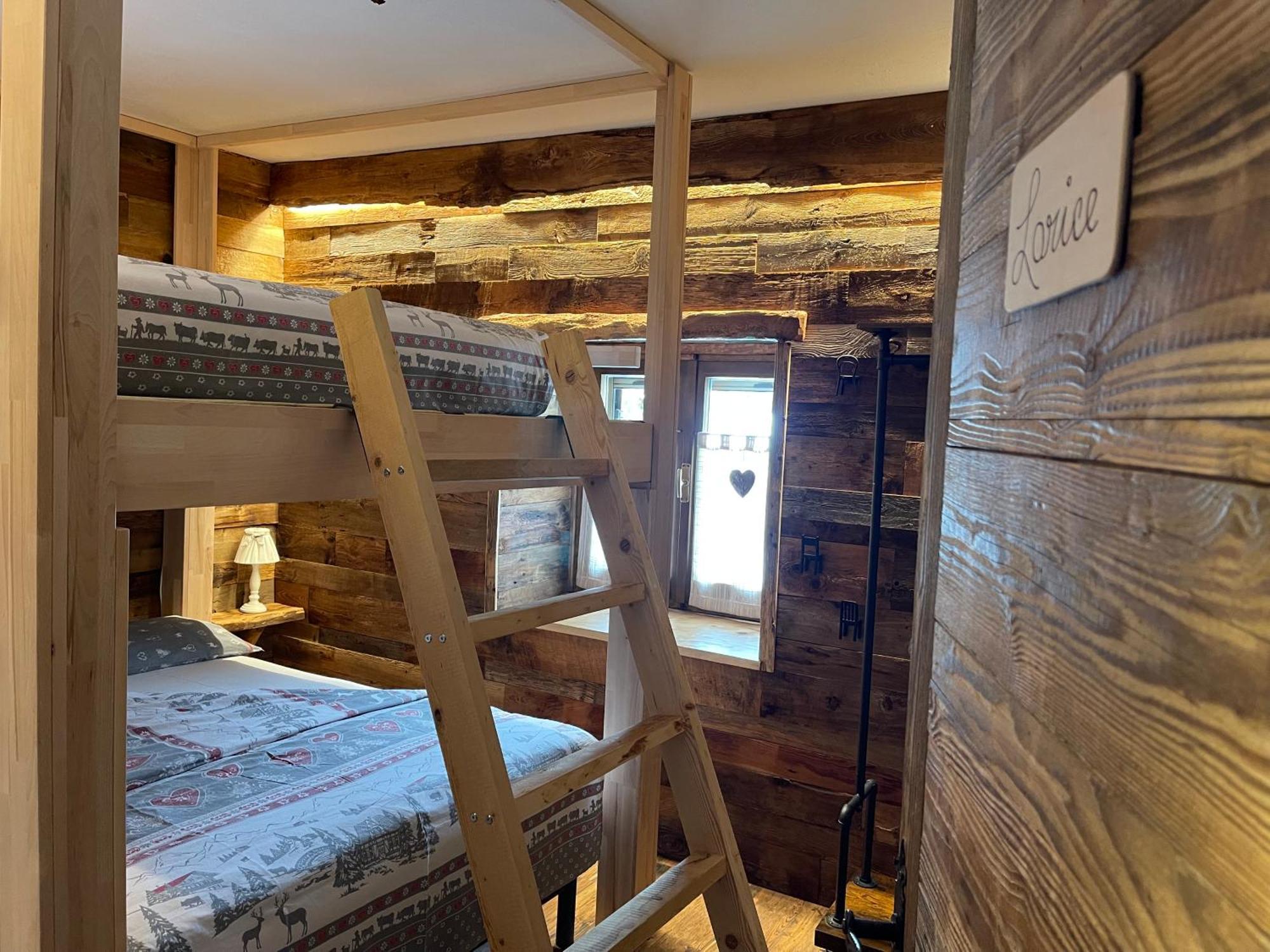 كارونا Bed And Breakfast Campo Base المظهر الخارجي الصورة